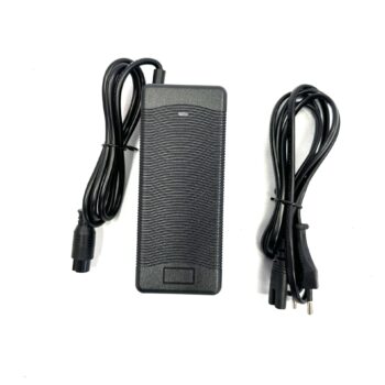 Laddare GX16 546V out 1 Batteriladdare till elscooter 48V/2A Batteriladdare till elscooter 48V/2A - GX16 kontakt - output 54,6V