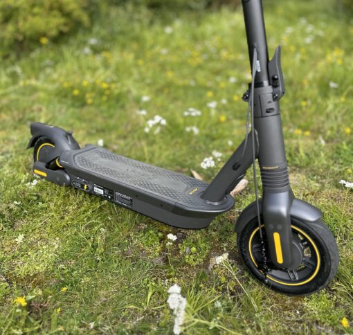 jhugugu scaled Bäst i test: Ninebot max G2 - peak 1000W - räckvidd 70 km