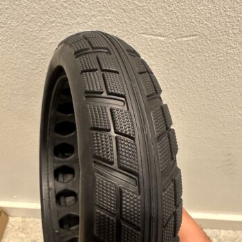 dack 8x2.0 Däck till elscooter honeycomb punkteringsfritt Däck till elscooter honeycomb punkteringsfritt 8,5x2,0