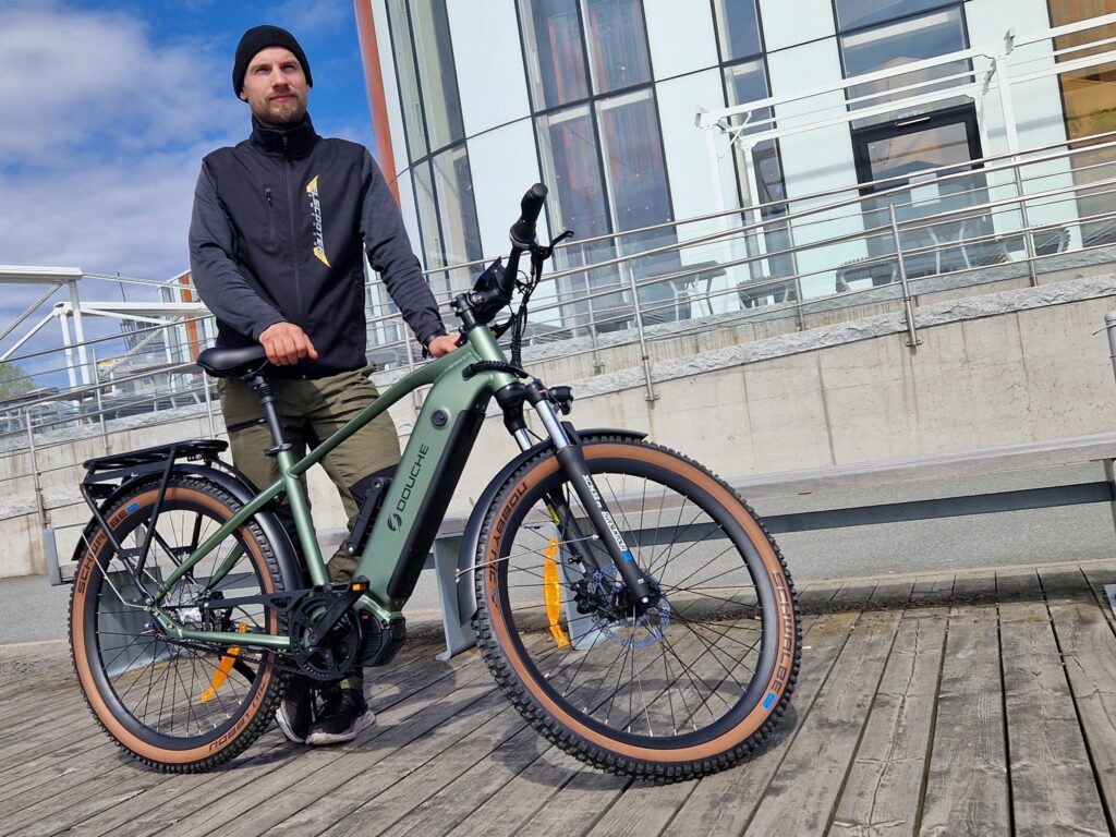 elit 8 Elscooter i Örebro