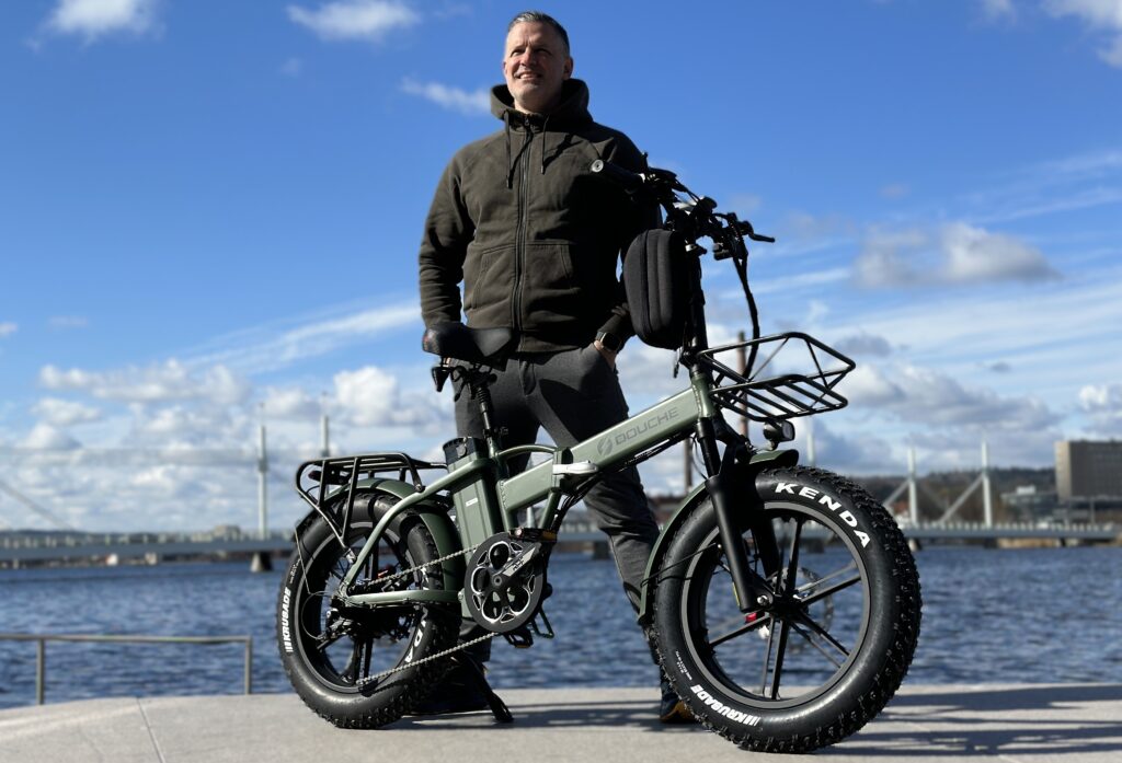 DOUCHEBIKE 1000W PLUS