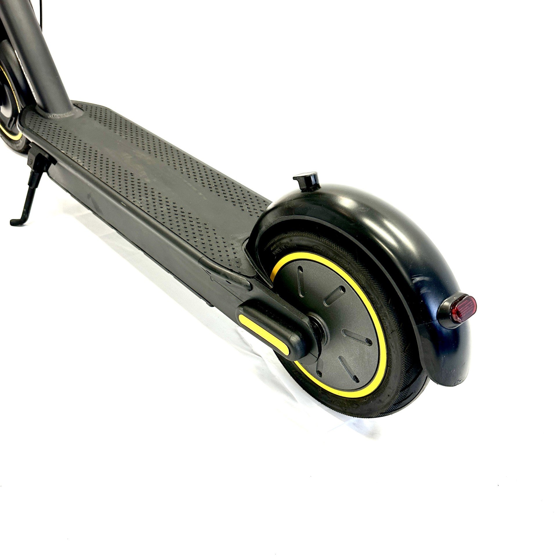 Elscooter DOUCHE REKO - 250W - 35 km räckvidd 4 Elscooter DOUCHE REKO - 250W - 35 km räckvidd - Image 4