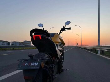 433054286 1419628182248351 3713580977662108657 n Elmotorcykel Rezon Bohemia - Peak 15000Watt - 30 Mil Elmotorcykel Rezon Bohemia - Peak 20000Watt - 150 km/h - 30 Mil