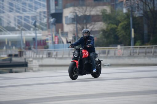 Elmotorcykel Rezon Bohemia - Peak 20000Watt - 150 km/h - 30 Mil - Image 14