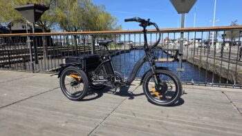 20250425 134610 Elcykel DOUCHEBIKE 250W TRIKE - Trehjuling Elcykel DOUCHEBIKE 250W TRIKE - Trehjuling - räckvidd 10 mil