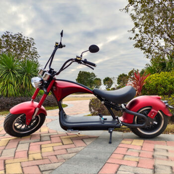 102 Fatbike elmoped M1 3000W är en replica av Harley Davidsson. Väldigt stadig och behaglig körning. Fatbike elmoped M1 - 3000W peak - räckvidd 70 km